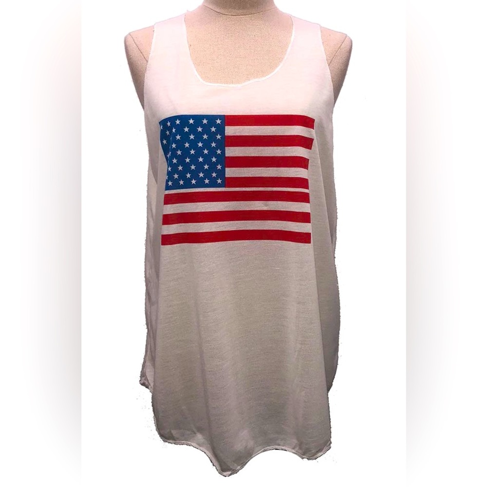 NWT American flag relaxed fit tank top perfect for 4th of July